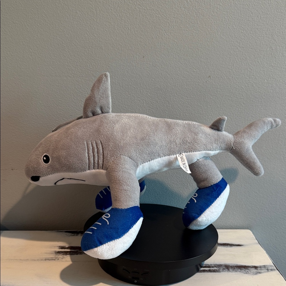 Italian brainrot plushie - tralalero tralala
